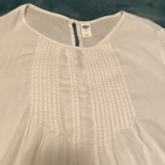 Old Navy white bohemian top - Picture 2 of 7
